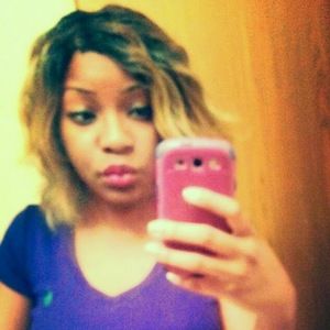 Meet your Posher, Courteney